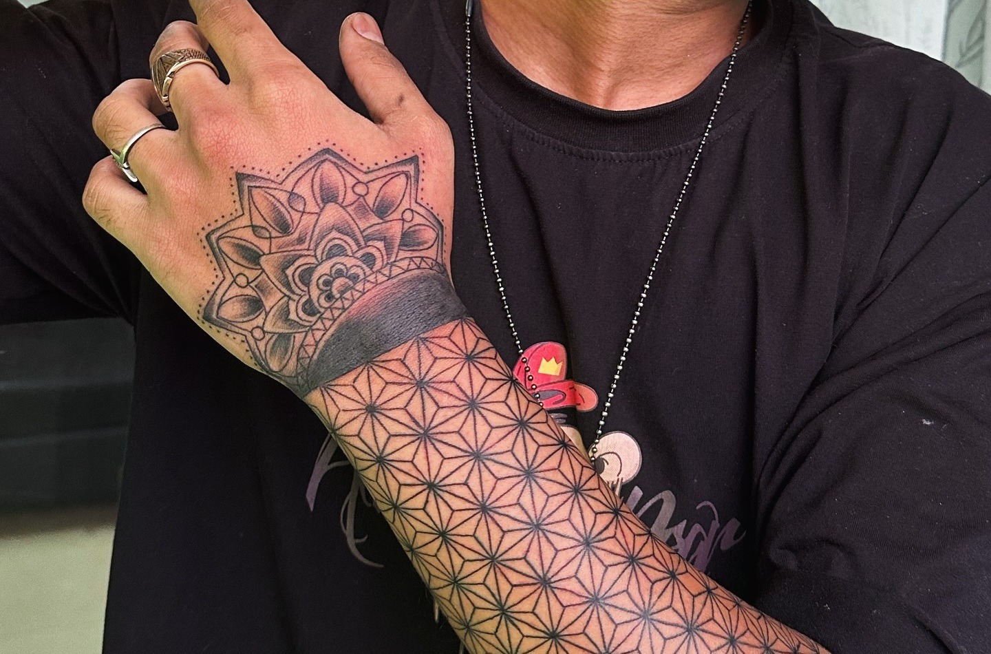 Bold Hand Tattoos for Men With Strong Meaning
