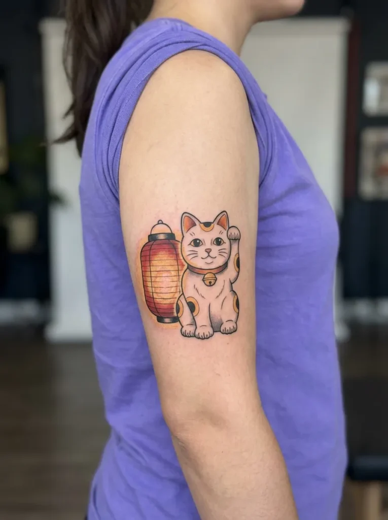 Maneki Neko with Japanese Lantern