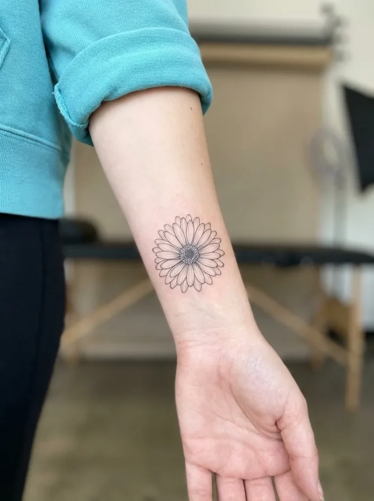 Fine Line Calendula Flower