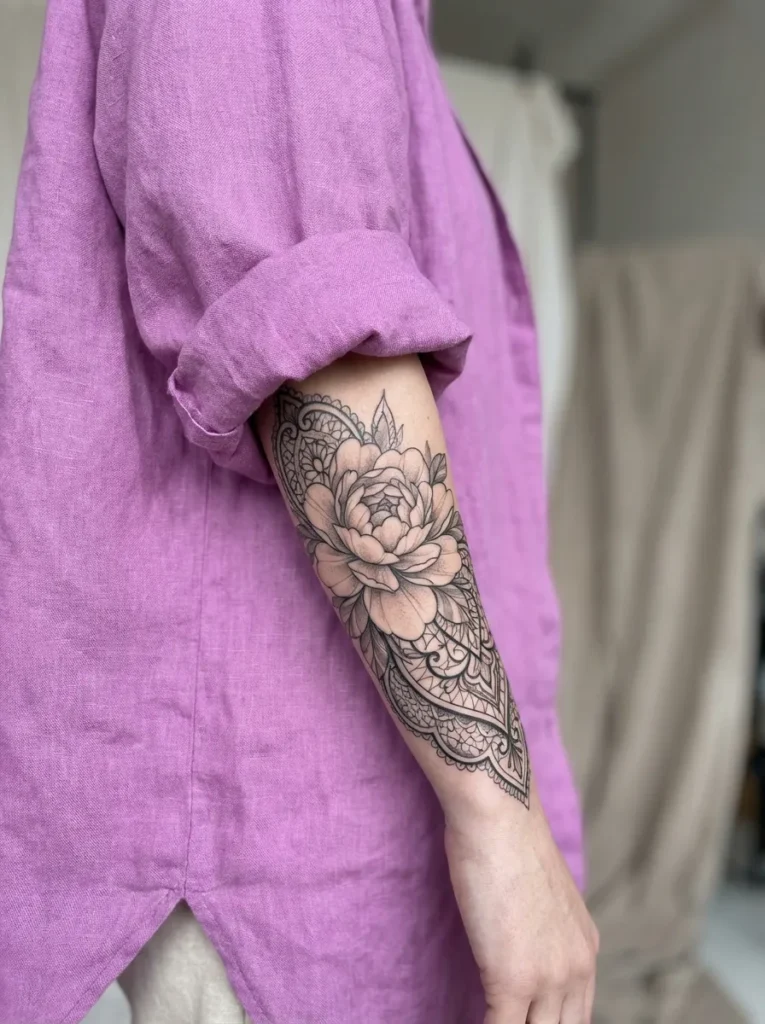 Peony Flower and Lace Pattern