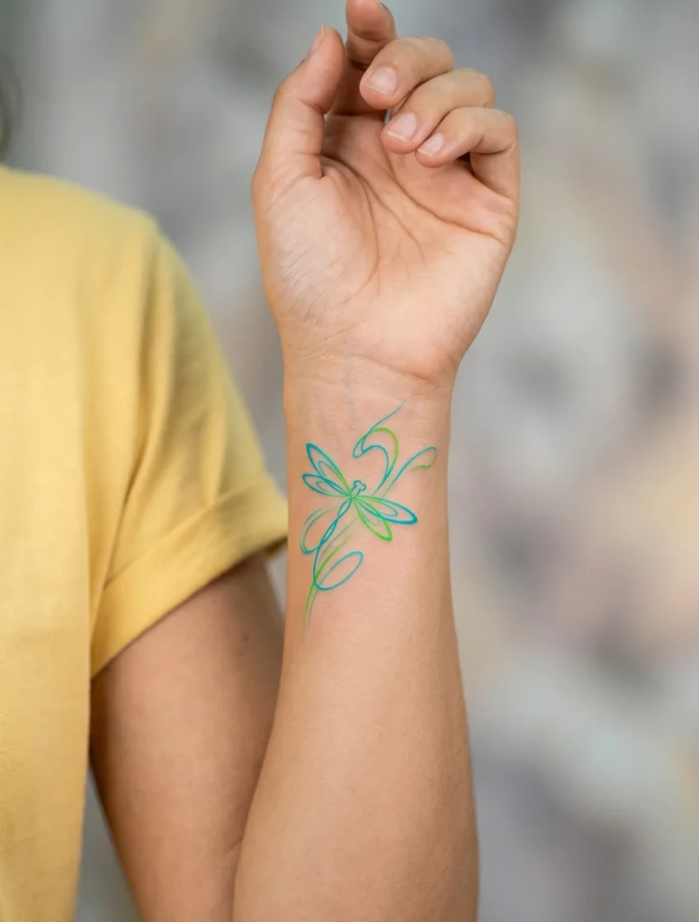 Small Dragonfly with Abstract Line Flow